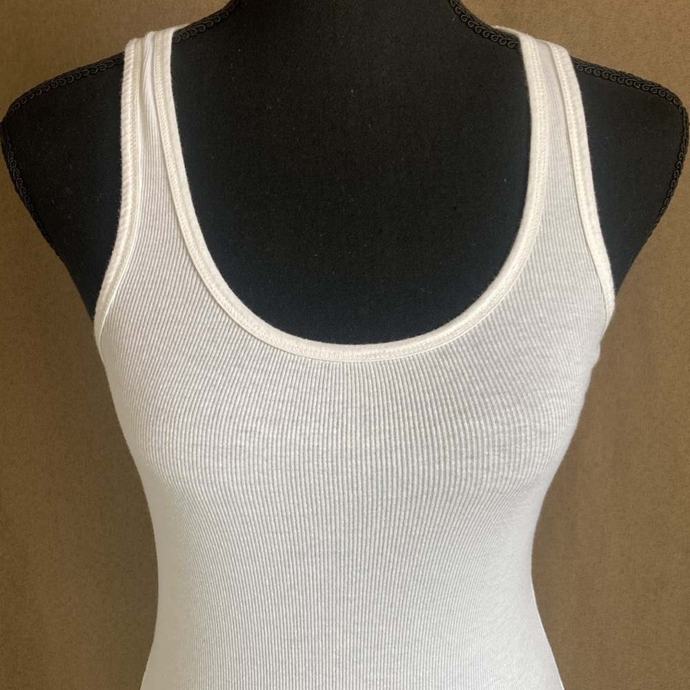 SO White Racer Back Ribbed Tank Top Size Medium - Picture 2 of 7